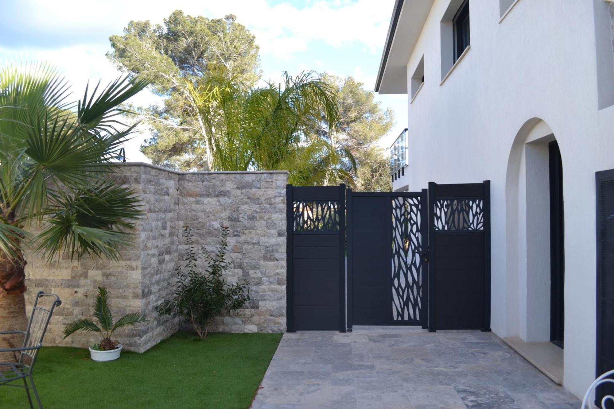Etoile Du Berger Saint Aygulf 3 Villas Et 4 Appartements Jardin Individuel Et Piscine Chauffee En Saison - La Mer Et Les Plages 450 M Exterior foto